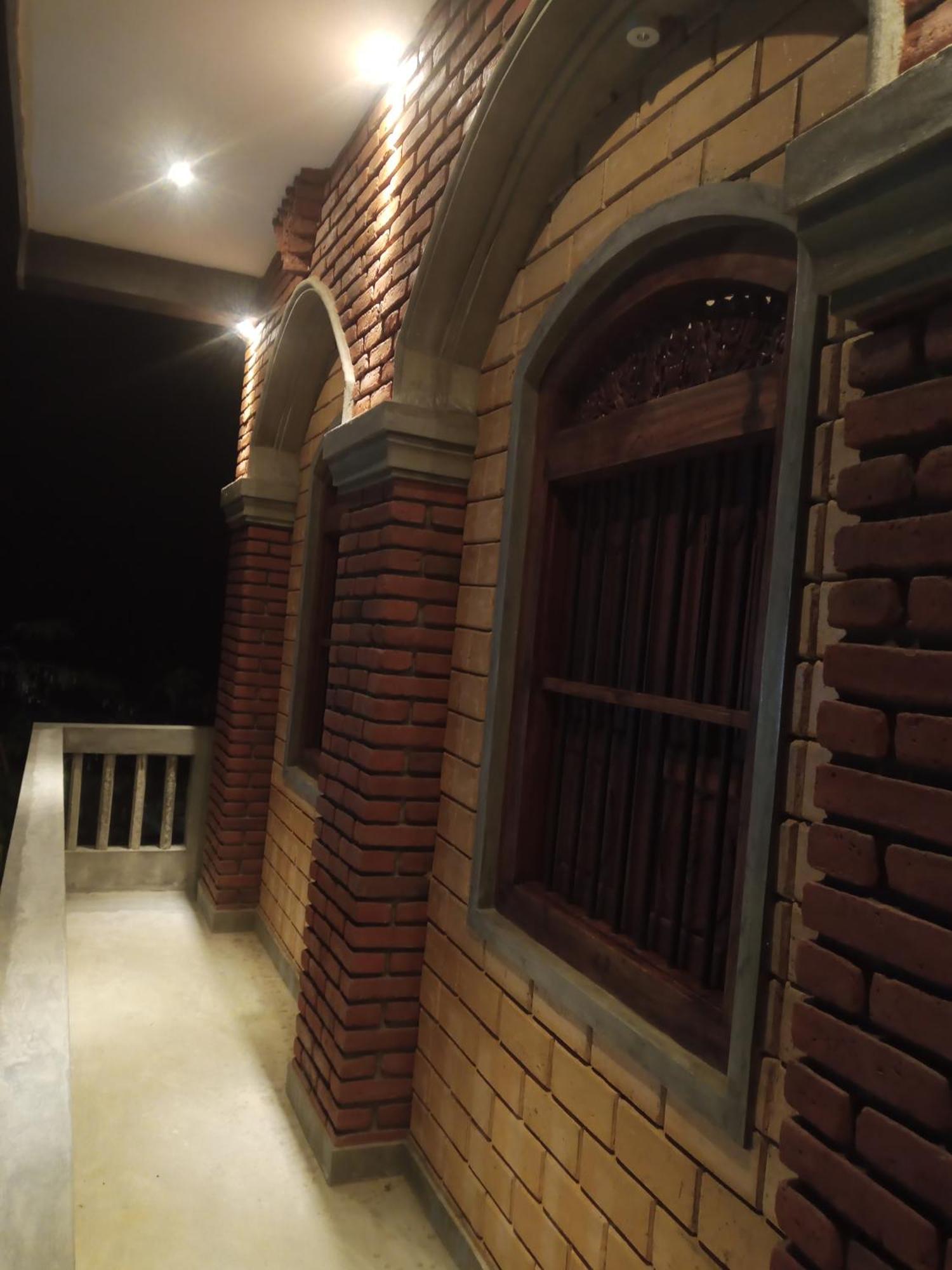 The Brick Wonder Hotel Habaraduwa Central Kültér fotó