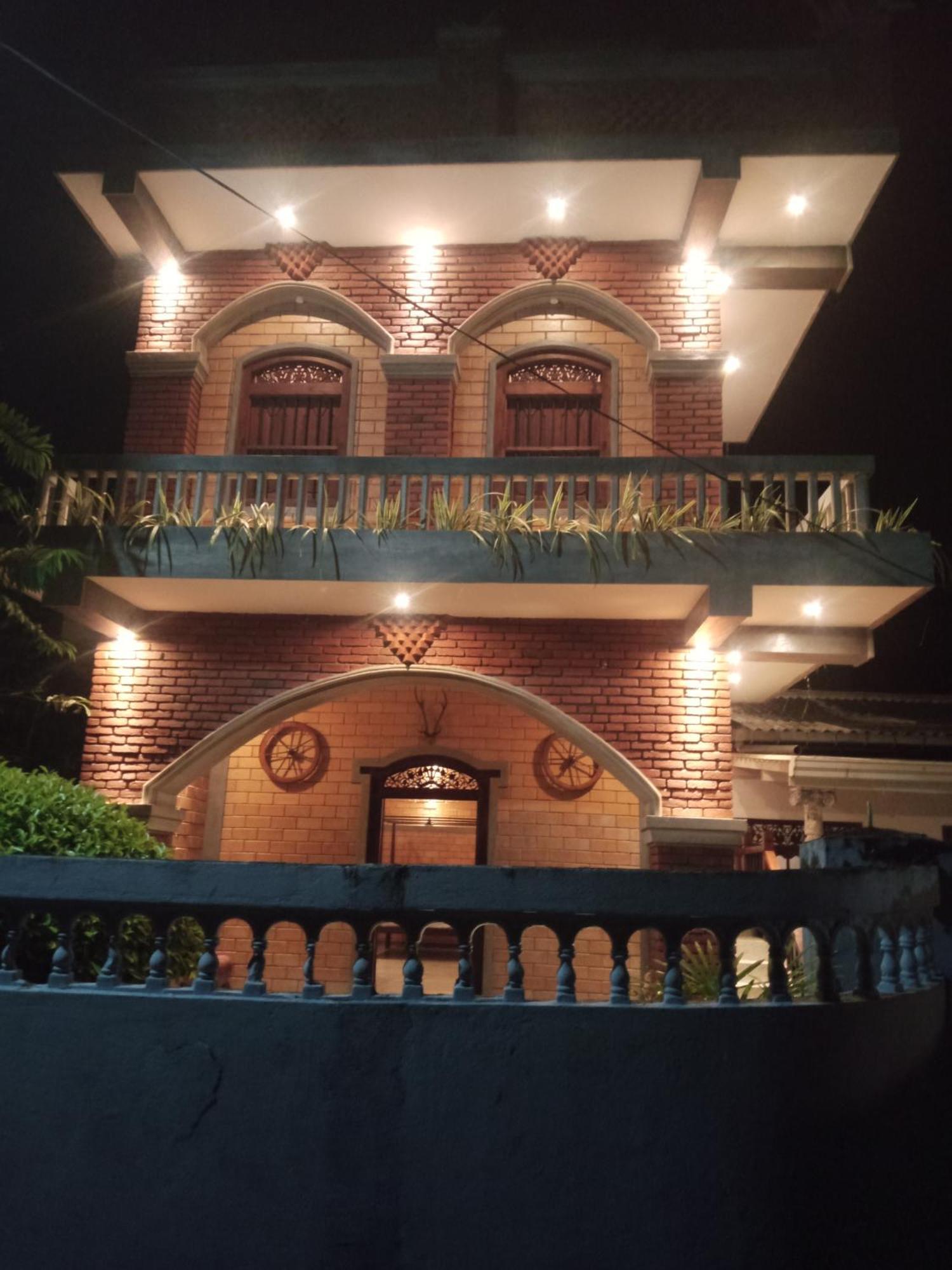 The Brick Wonder Hotel Habaraduwa Central Kültér fotó